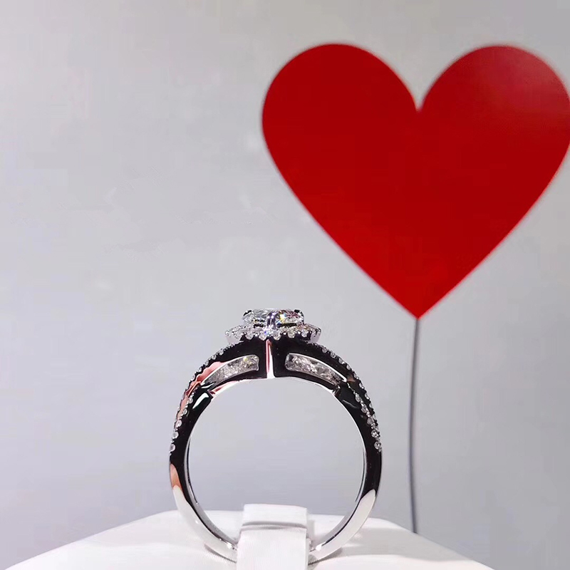 Custom Solid 14K White Gold Wo - Moissanite Engagement Ring 1 Carat 评论和价格