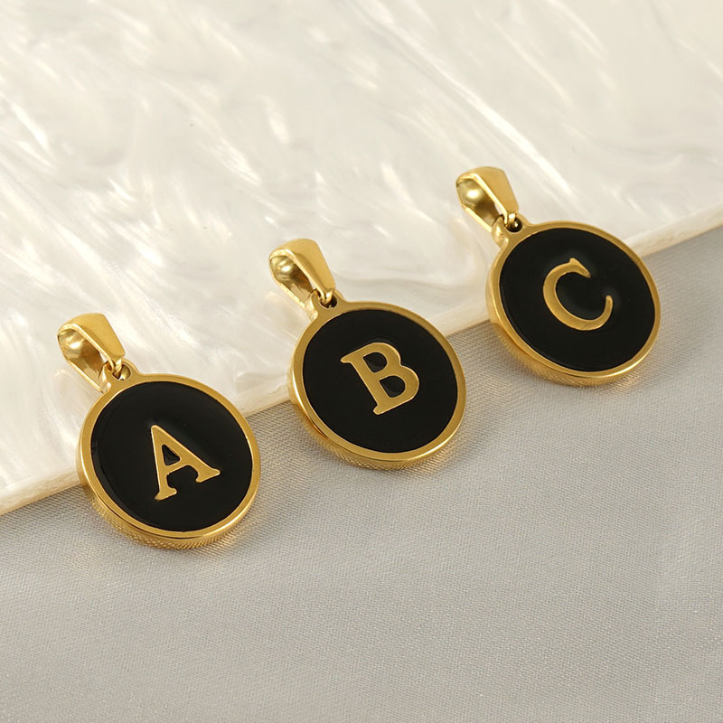 Stainless Steel 18K Gold Plate - Initial Letter Necklace 18K Gold 评论和价格