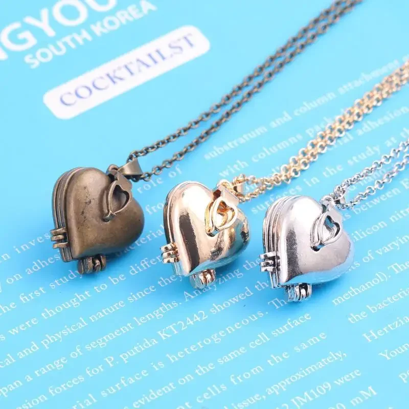 Vintage Necklace Folding Multi - Heart Locket Necklace Photo 评论和价格