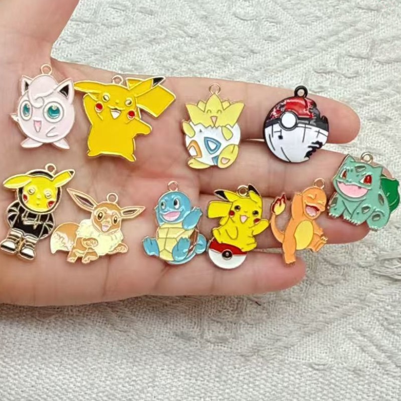 10pcs anime cartoon Animal Koa - Anime Pendant Necklace 评论和价格